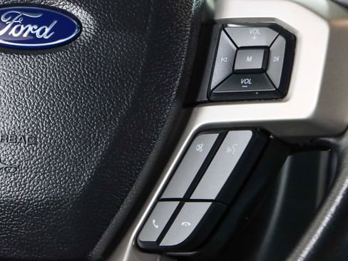 Used 2022 Ford F250 Lariat w/ Lariat Ultimate Package image 15