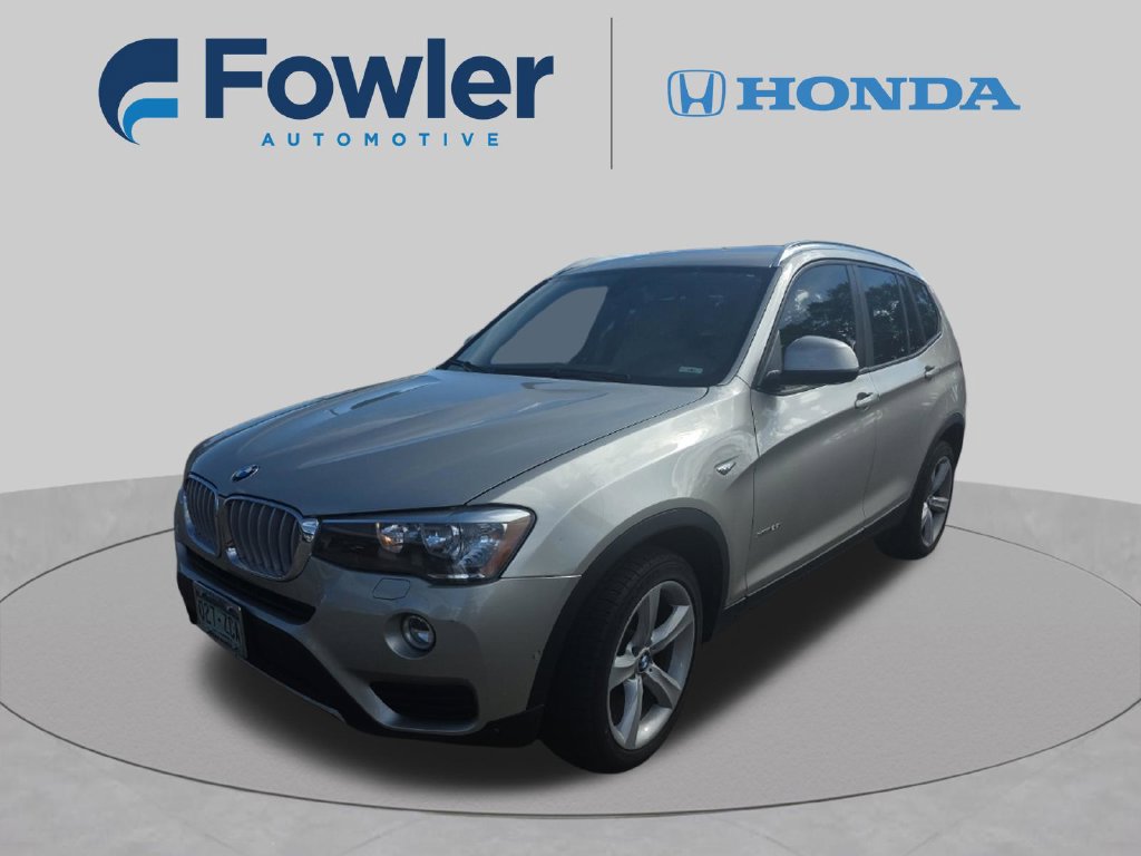 Used 2017 BMW X3 xDrive28i AWD/4WD image 1