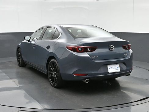 Used 2022 MAZDA MAZDA3 s image 5