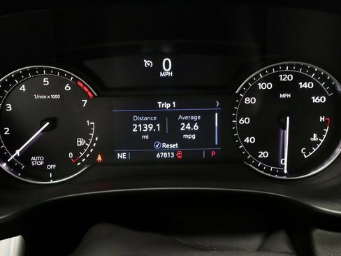 Used 2023 Cadillac XT4 Premium Luxury image 28