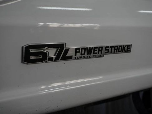 Used 2025 Ford F350 XLT image 5