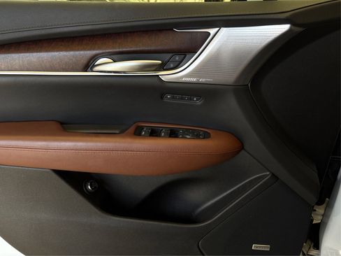 Used 2023 Cadillac XT5 Premium Luxury FWD image 20