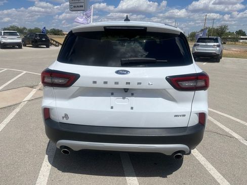 Used 2023 Ford Escape Active AWD/4WD image 4