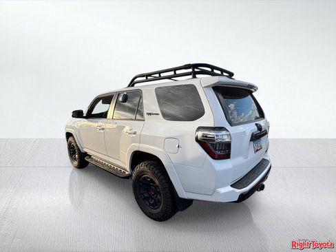 Used 2022 Toyota 4Runner TRD Pro AWD/4WD image 3