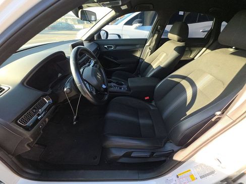 Used 2025 Honda Civic Sport image 5