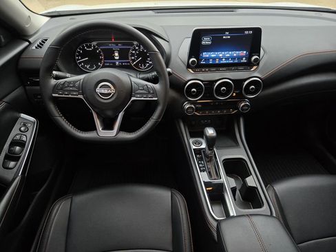 Used 2024 Nissan Sentra SR w/ SR Premium Package FWD image 25