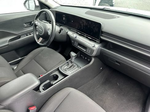 Used 2024 Hyundai Kona SEL AWD/4WD image 7
