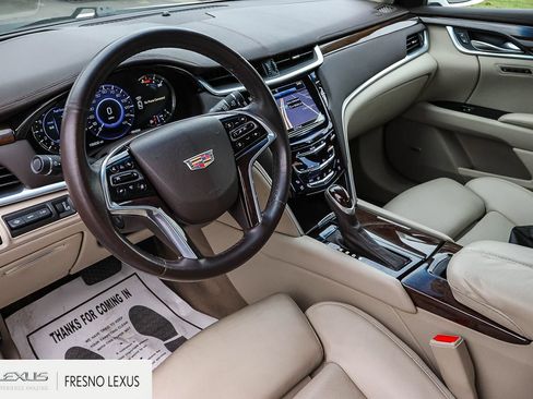 Used 2016 Cadillac XTS Premium FWD image 16