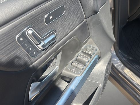 Certified 2026 Mercedes-Benz GLB 250 4MATIC image 10