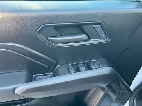 Used 2024 Chevrolet Colorado Trail Boss w/ Technology Package image 16