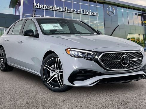 New 2026 Mercedes-Benz E 350 4MATIC Sedan image 1