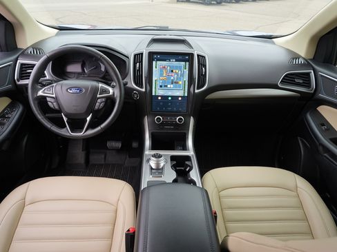 Used 2024 Ford Edge SEL w/ Convenience Package image 29