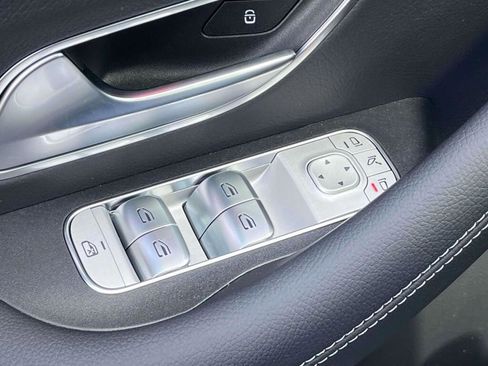 New 2026 Mercedes-Benz GLS 450 4MATIC image 39