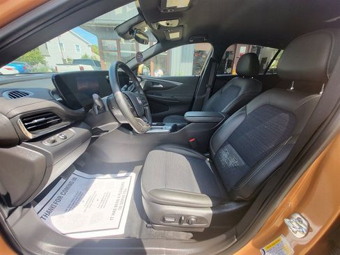 Used 2025 Buick Envista Preferred FWD image 8