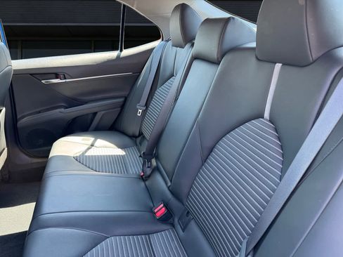 Used 2023 Toyota Camry SE w/ Convenience Package FWD image 13