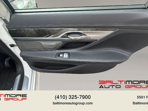 Used 2016 BMW 750i xDrive AWD/4WD image 27