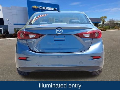 Used 2015 MAZDA MAZDA3 i Touring w/ Technology Package FWD image 24