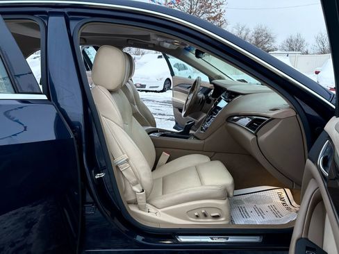 Used 2015 Cadillac CTS Premium image 29