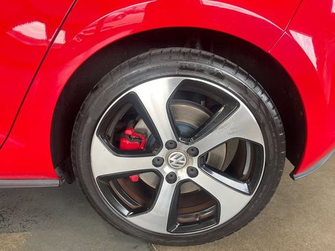 Used 2017 Volkswagen GTI Autobahn FWD image 27