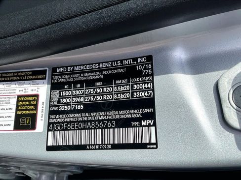 Used 2017 Mercedes-Benz GLS 450 4MATIC image 38