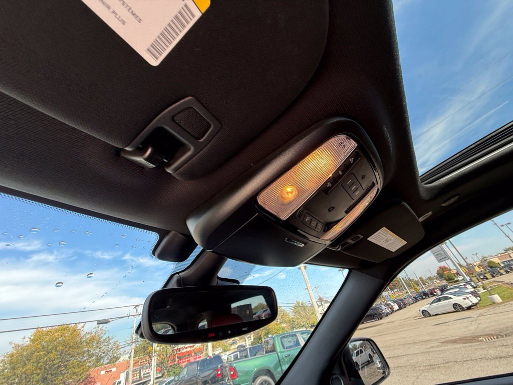Used 2023 Dodge Durango SRT AWD/4WD image 24
