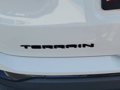 Used 2023 GMC Terrain SLT w/ Elevation Edition FWD image 27