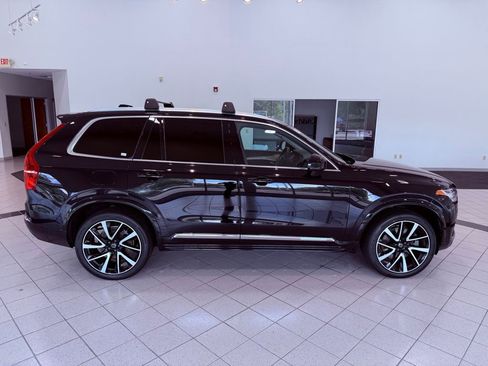Used 2021 Volvo XC90 T8 Inscription Expression w/ Advanced Package AWD/4WD image 19