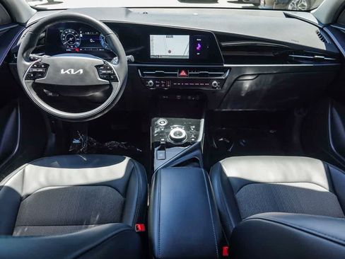Used 2023 Kia Niro Wind FWD image 11