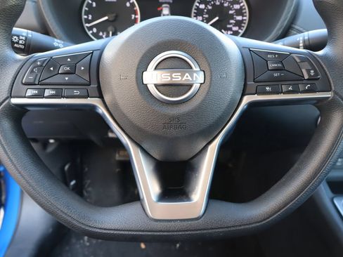 Used 2024 Nissan Sentra SV FWD image 12