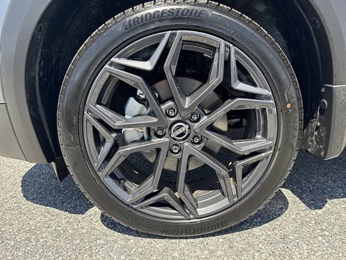 Certified 2026 Nissan Kicks SR w/ Cold Weather Package AWD/4WD image 9