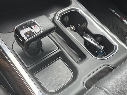 Used 2023 Chevrolet Silverado 1500 LT Trail Boss w/ Convenience Package II AWD/4WD image 26