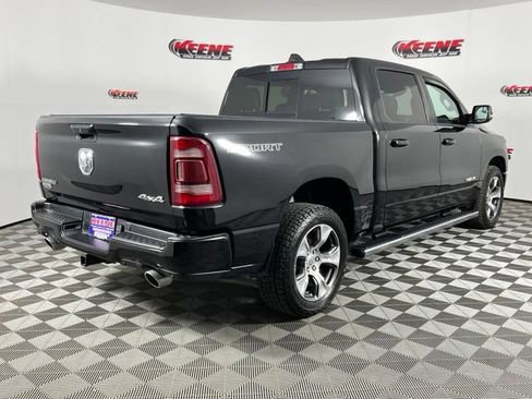 Used 2023 RAM 1500 Laramie AWD/4WD image 3