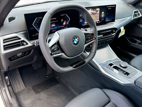 New 2026 BMW 330i Sedan image 7