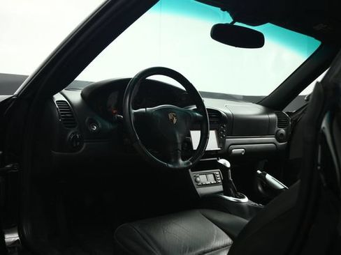 Used 2005 Porsche 911 Turbo AWD/4WD image 37