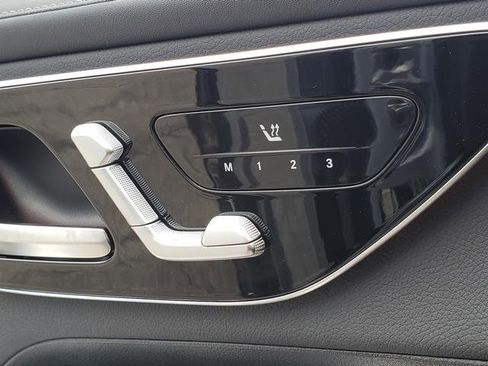 New 2025 Mercedes-Benz GLC 300 GLC 300 Coupe image 18