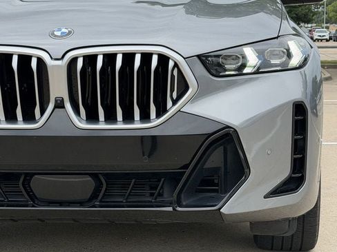 Used 2025 BMW X6 xDrive40i AWD/4WD image 9