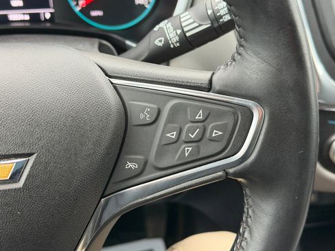 Used 2018 Chevrolet Equinox LT image 9