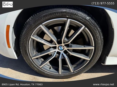 Used 2020 BMW 330i Sedan w/ Convenience Package image 16