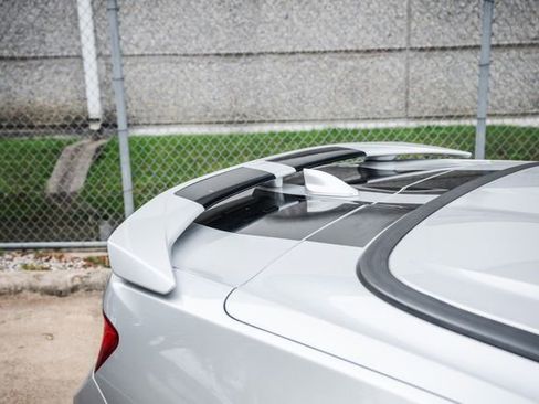 Used 2016 Chevrolet Camaro LT RWD image 32