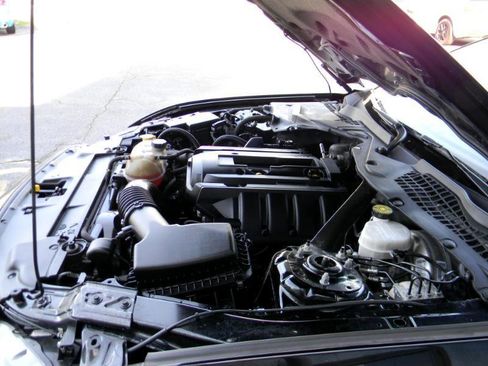 Used 2019 Ford Mustang Premium image 23