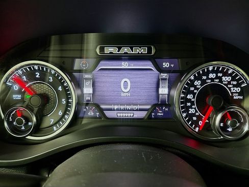 Used 2019 RAM 1500 Sport w/ Bed Utility Group image 9