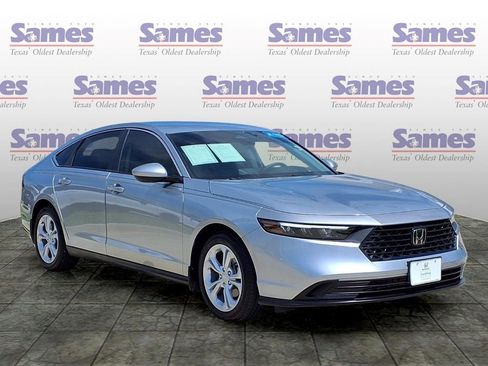Certified 2025 Honda Accord LX image 1