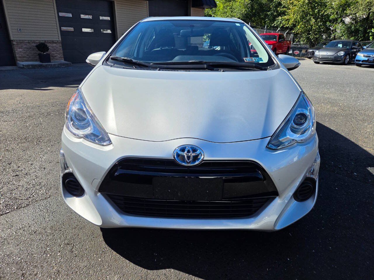 Used 2015 Toyota Prius C Two FWD image 3