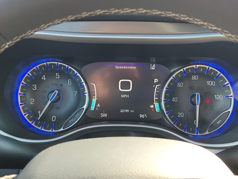 Used 2026 Chrysler Pacifica Select FWD image 20