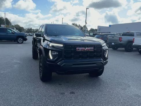 New 2025 GMC Canyon Elevation image 3