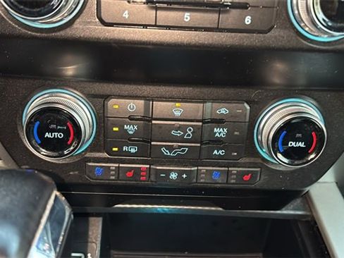 Used 2020 Ford F150 Lariat w/ Equipment Group 502A Luxury image 21