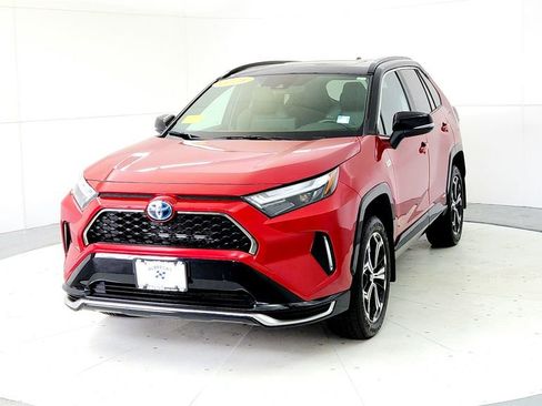 Certified 2024 Toyota RAV4 XSE w/ Weather Package AWD/4WD image 2
