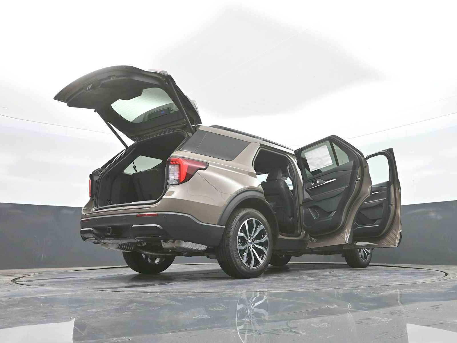 New 2026 Ford Explorer ST-Line AWD/4WD image 72