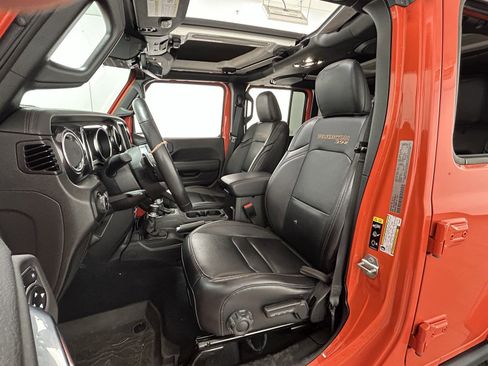 Used 2023 Jeep Wrangler Unlimited Rubicon 392 image 30