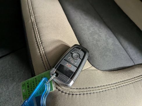 Used 2022 Ford Bronco Wildtrak AWD/4WD image 37